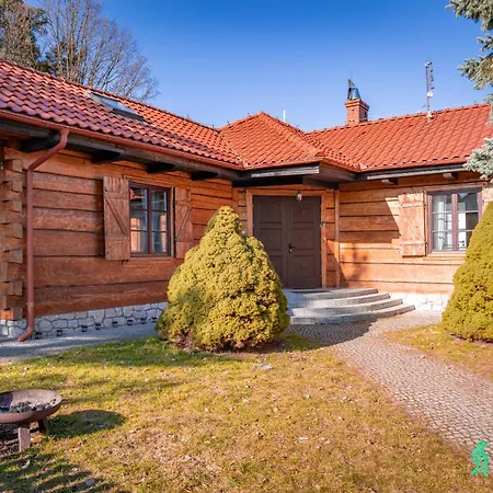 Dom Na Wzgorzu, Myweek *