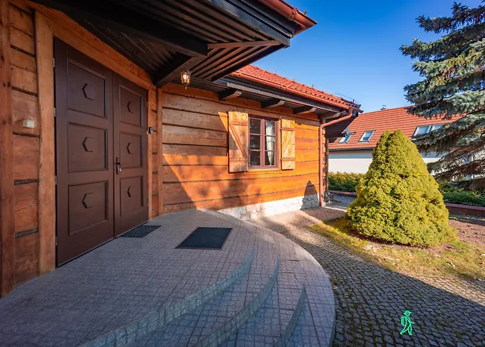 Dom Na Wzgorzu, Myweek