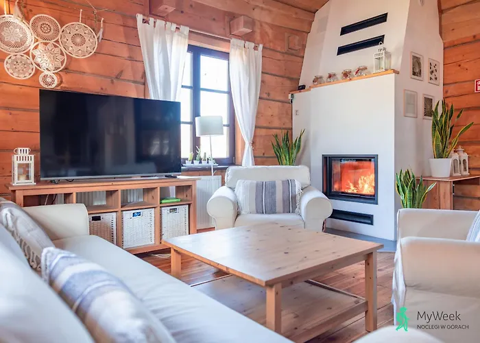 Dom Na Wzgorzu, Myweek 波兰尼卡-兹德鲁伊