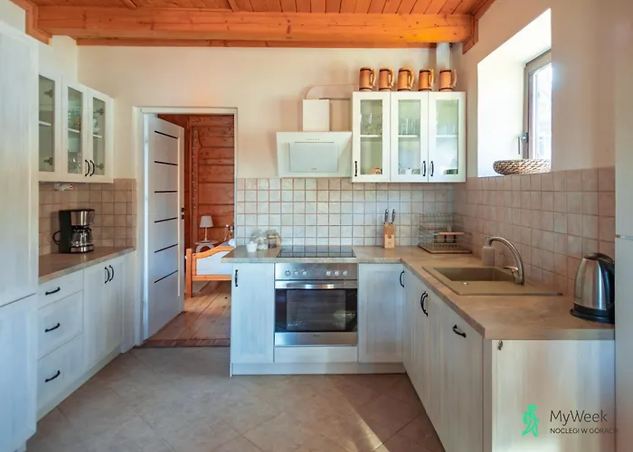 Dom Na Wzgorzu, Myweek